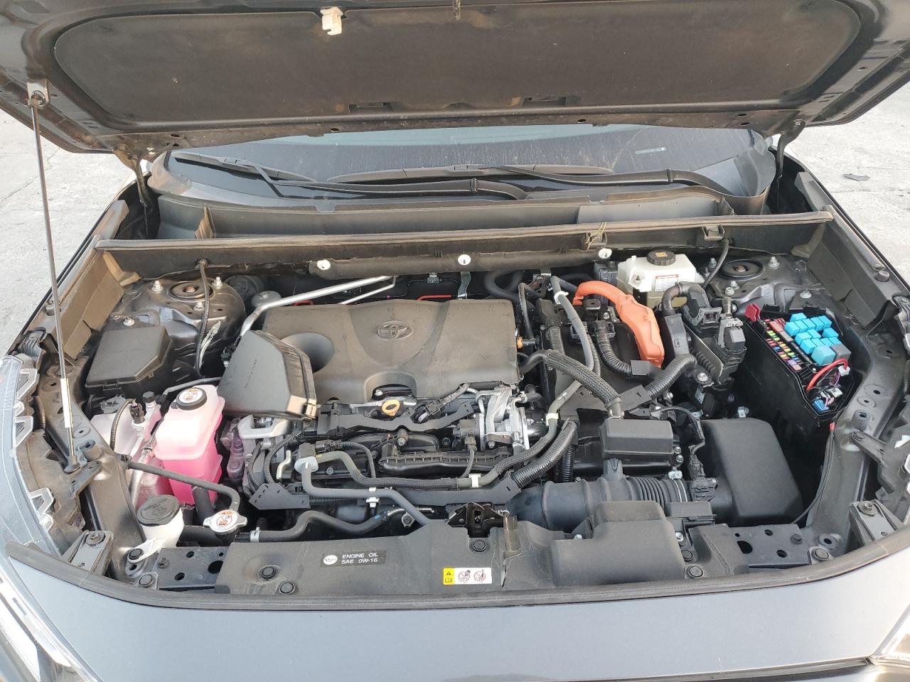 2020 Toyota RAV 4 - Image 12