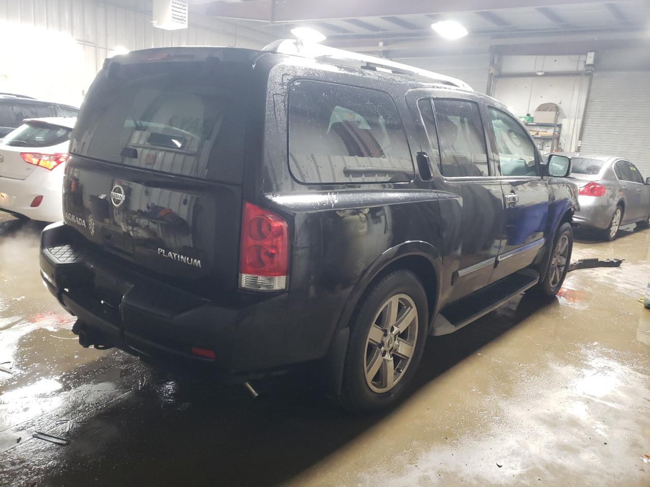2010 Nissan Armada - Image 3