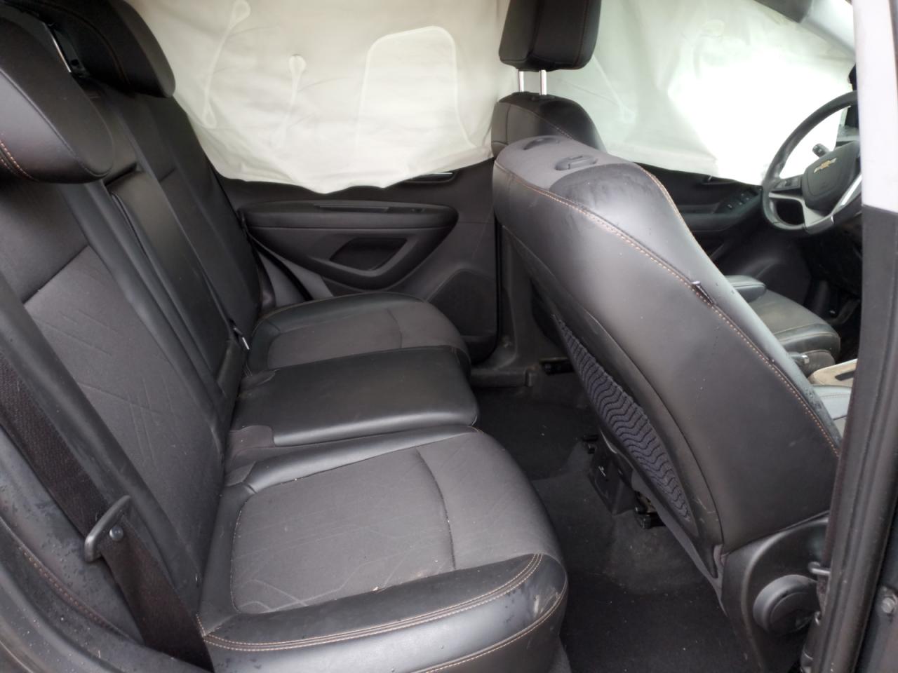 2019 Chevrolet Trax - Image 11