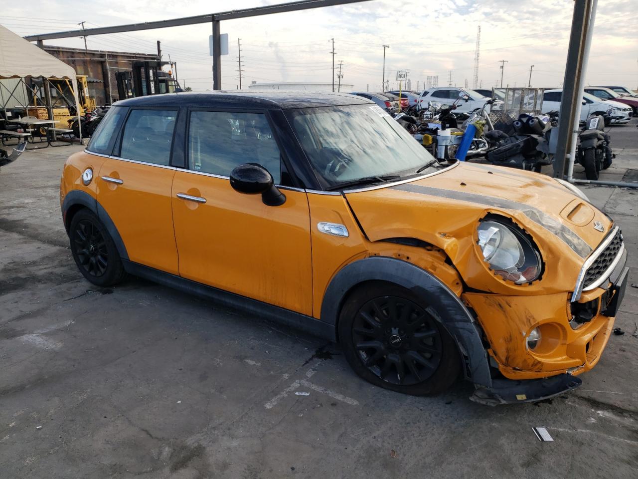 VIN WMWXU3C50FT891830 2015 MINI COOPER no.4