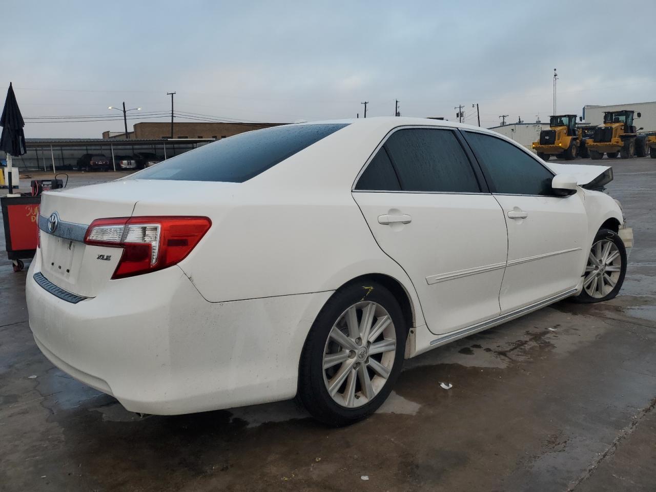 VIN 4T1BF1FK5DU694071 2013 TOYOTA CAMRY no.3