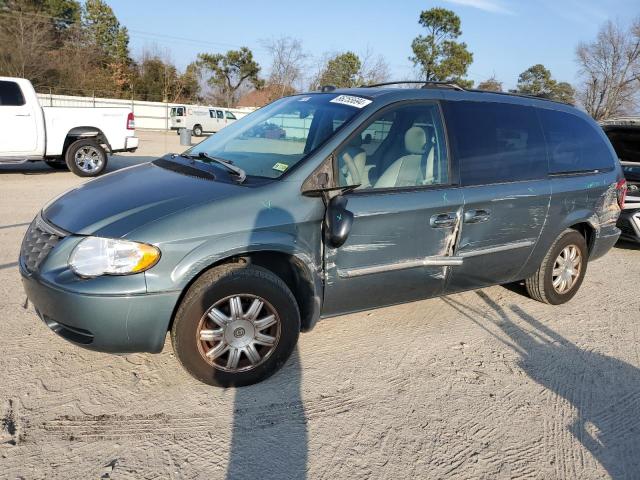 2005 Chrysler Town & Country Touring