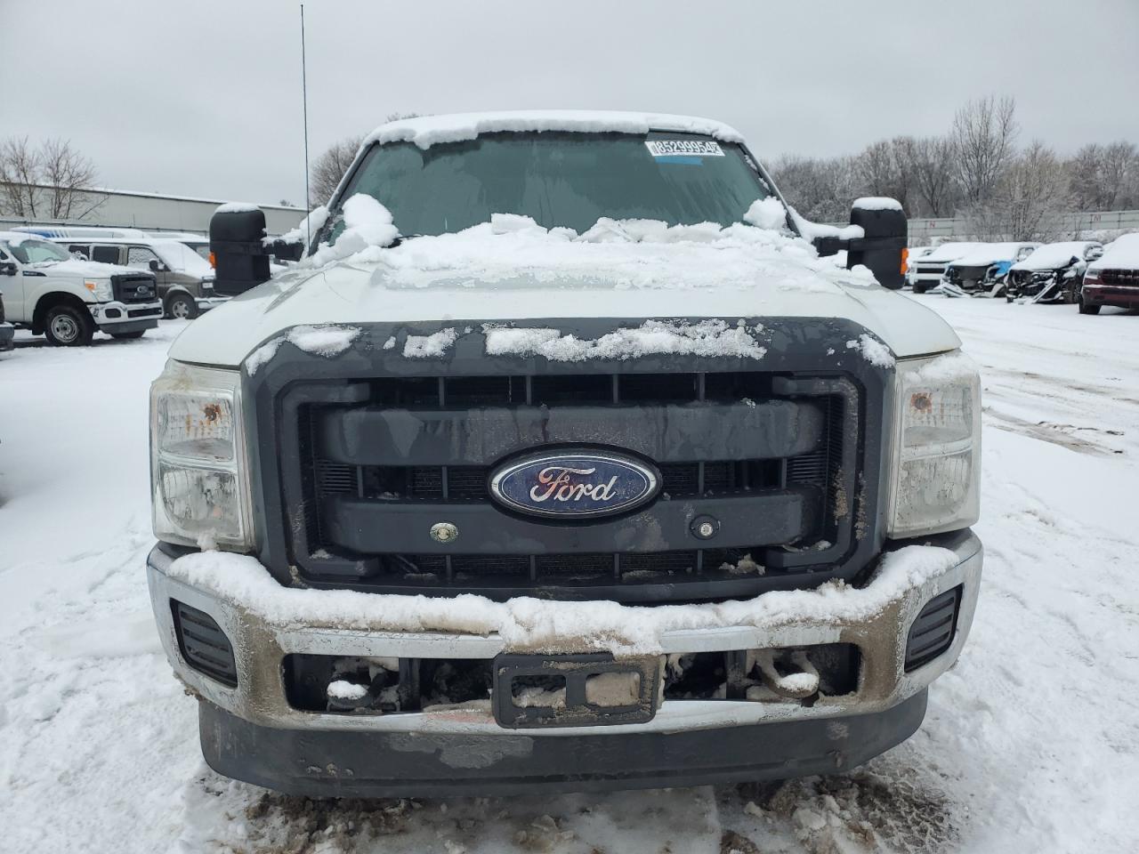 2012 Ford F350 - Image 5