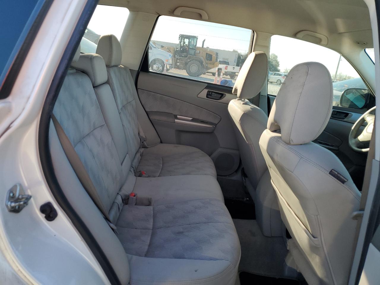 2010 Subaru Forester - Image 10