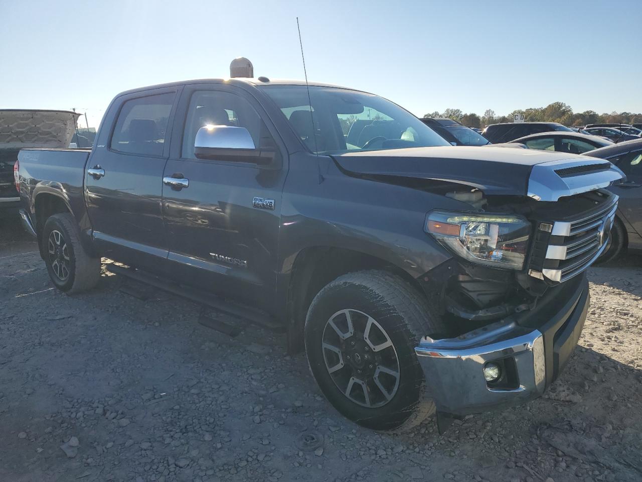 VIN 5TFHW5F13JX752279 2018 TOYOTA TUNDRA no.4