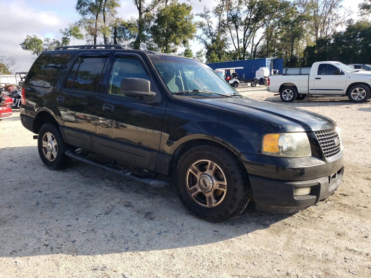 2005 Ford Expedition - Image 4