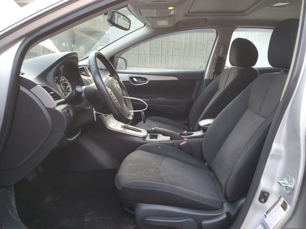 2015 Nissan Sentra - Image 7