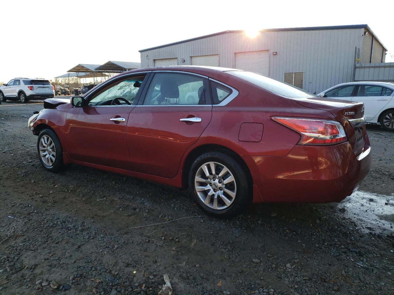 2013 Nissan Altima - Image 2