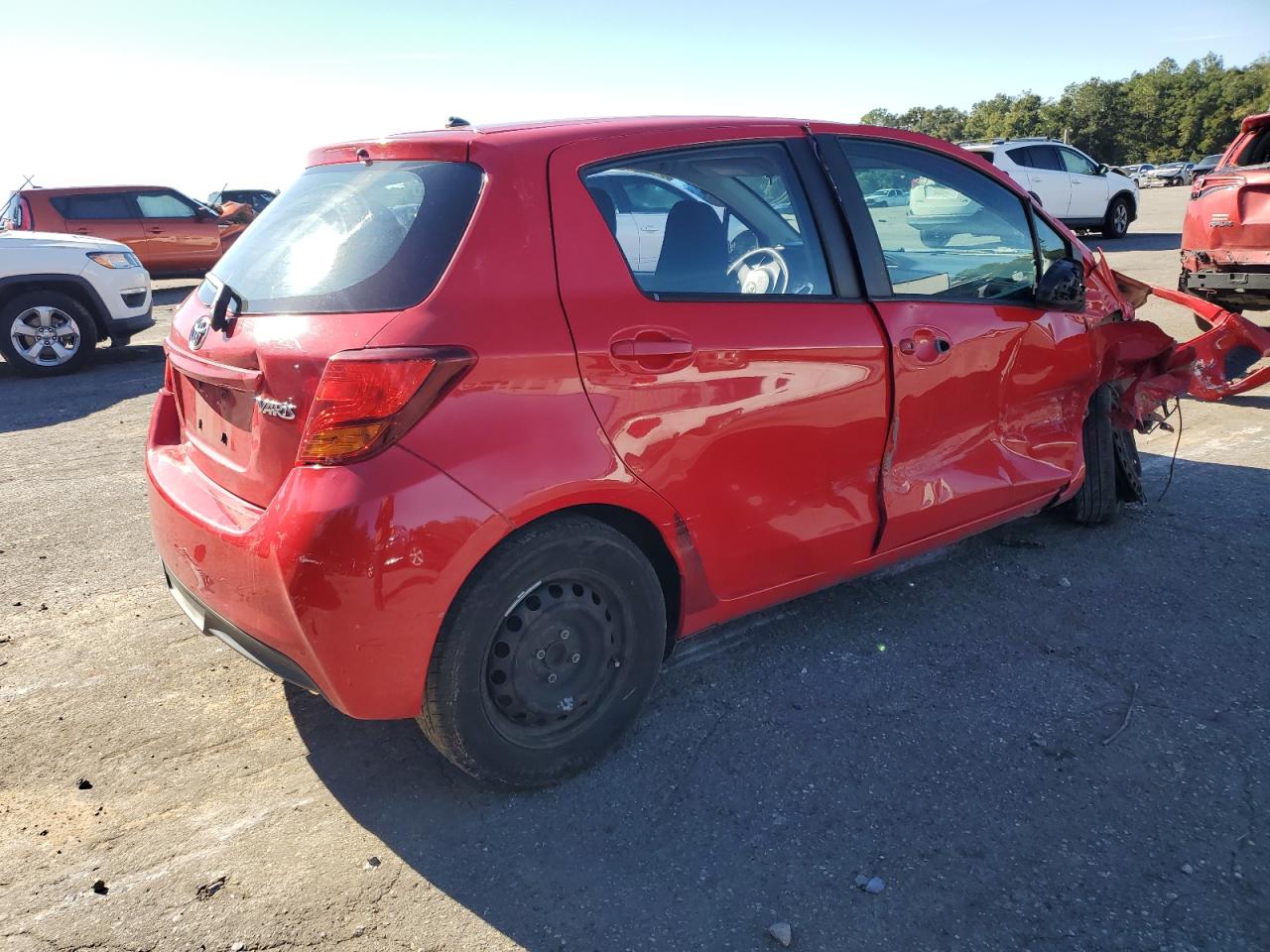 2015 Toyota Yaris - Image 3