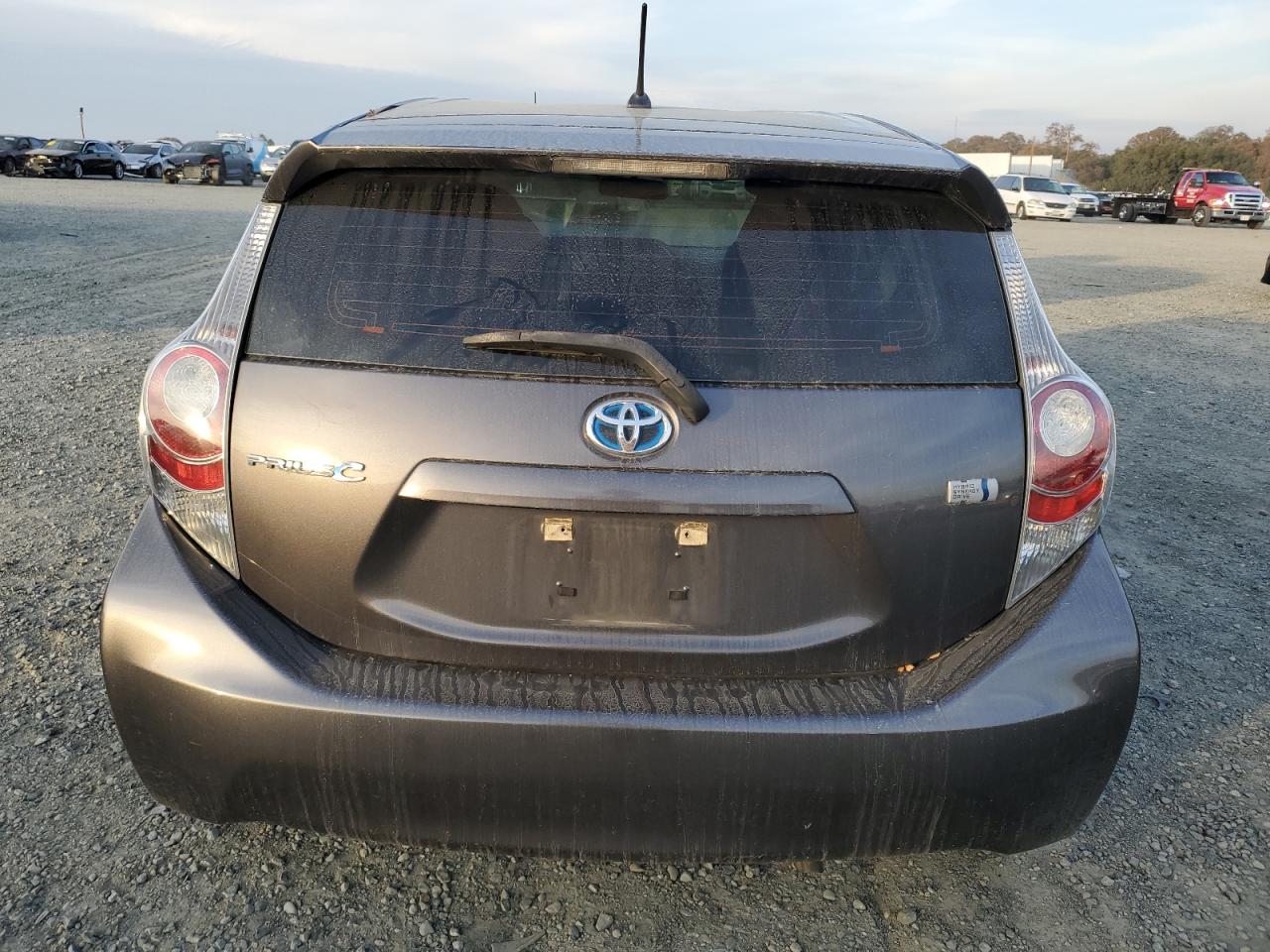 VIN JTDKDTB3XD1535830 2013 TOYOTA PRIUS no.6