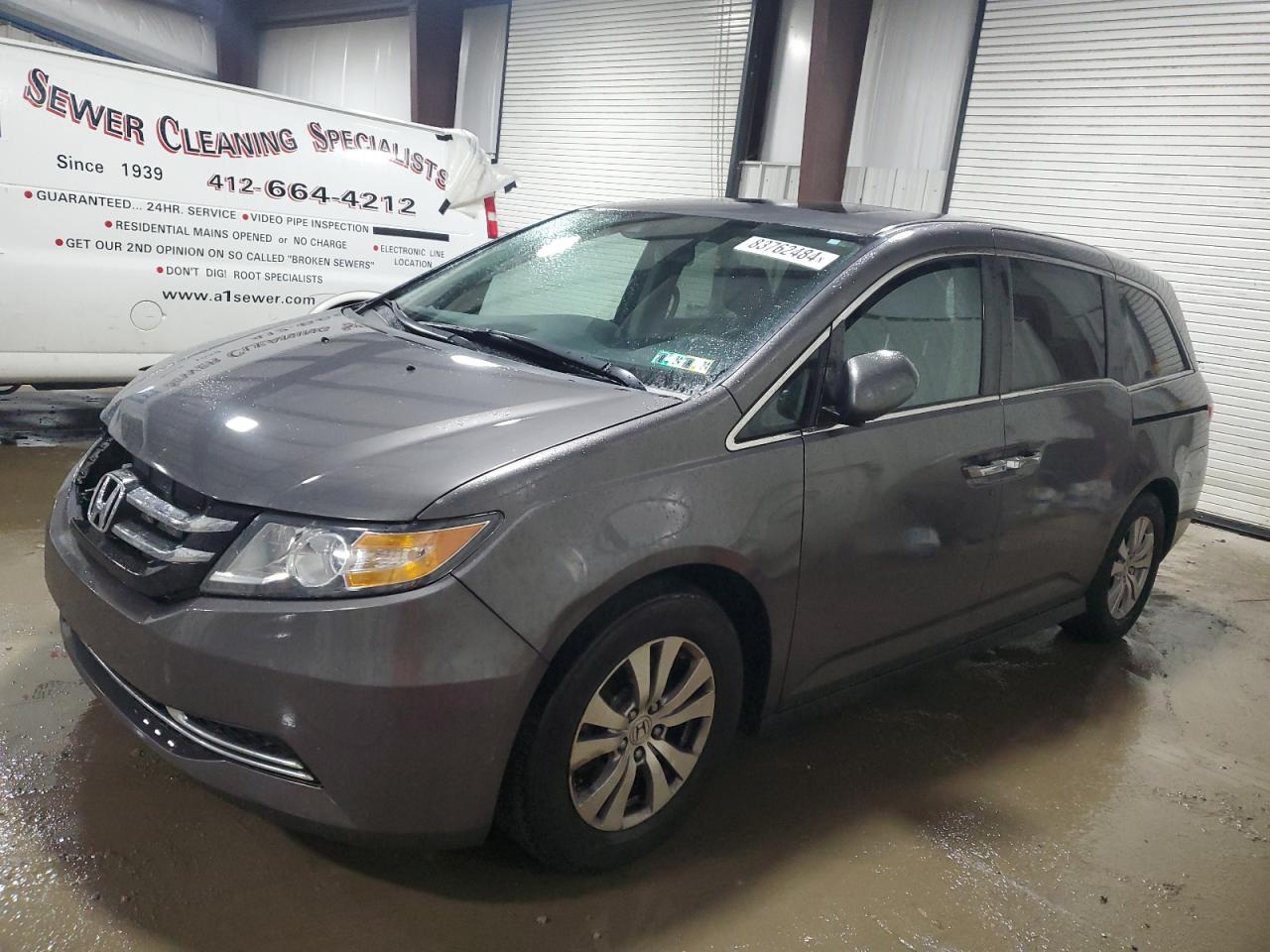 2016 Honda Odyssey - Image 1