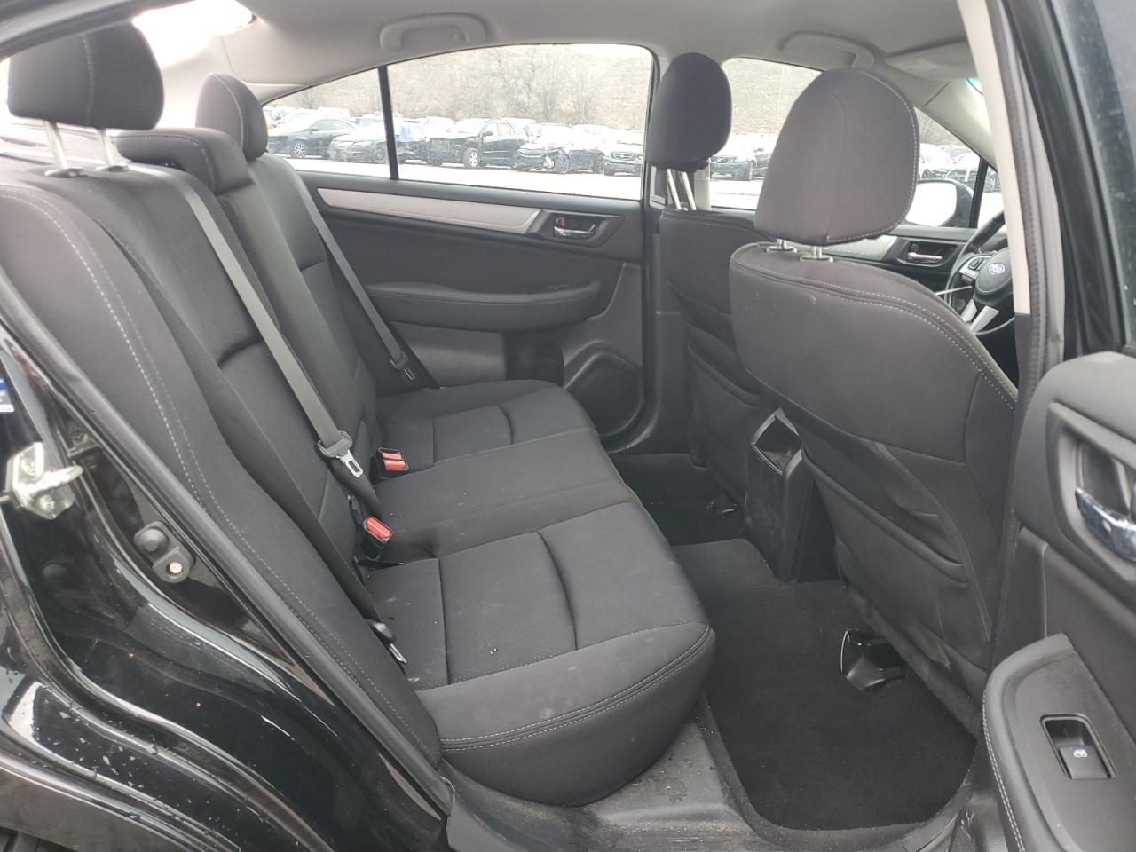 2016 Subaru Legacy - Image 10