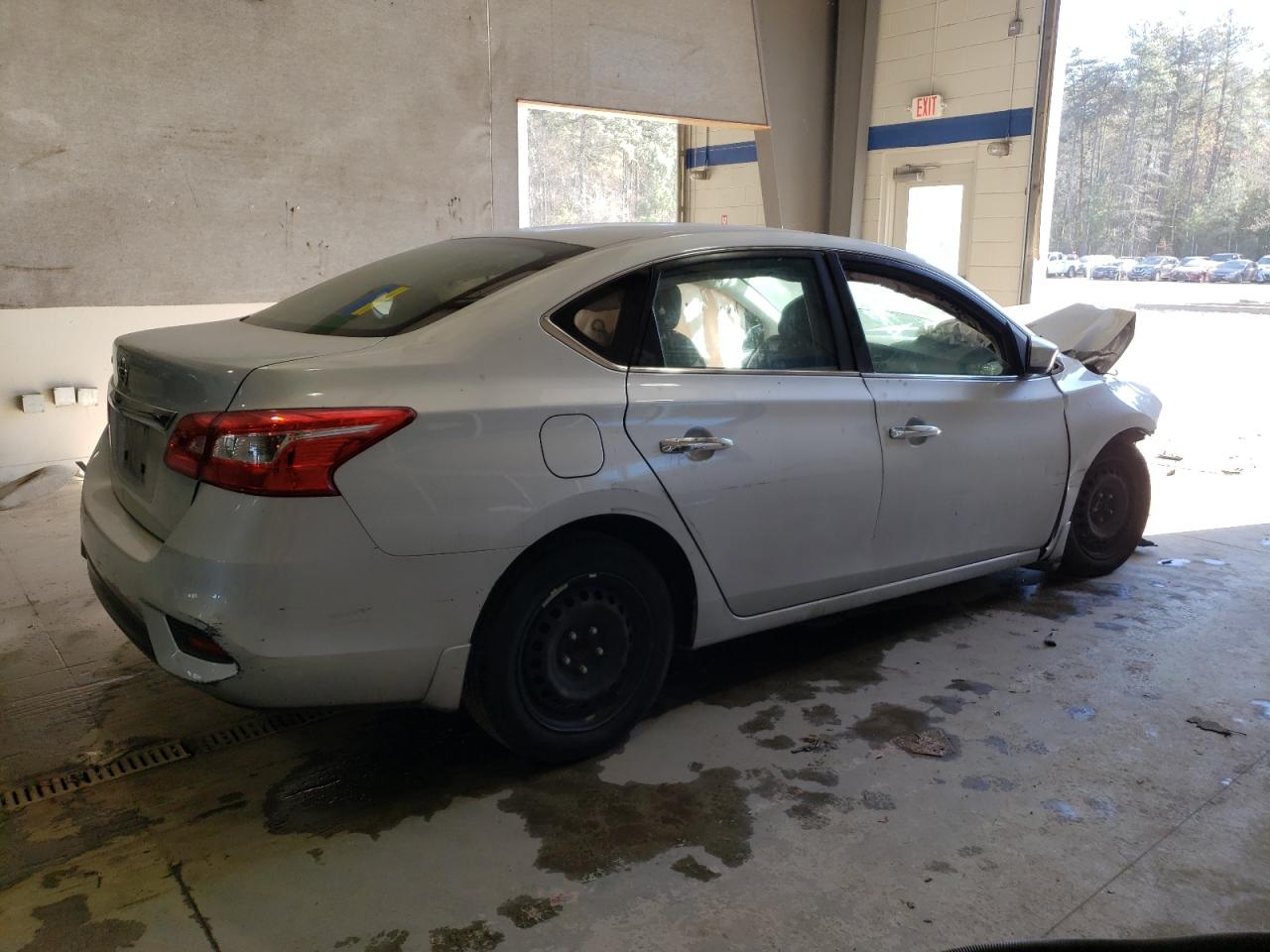 2019 Nissan Sentra - Image 3