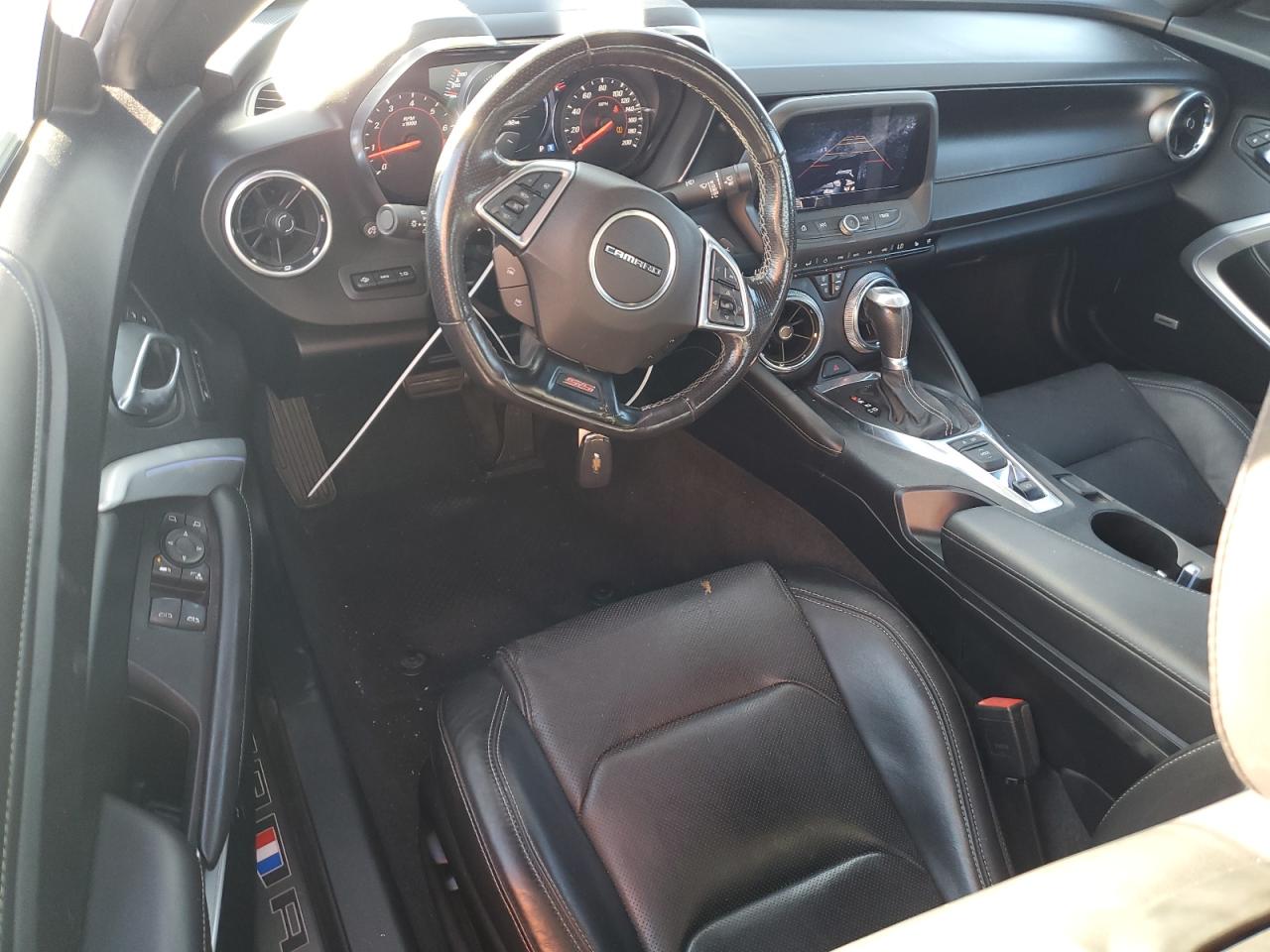 2020 Chevrolet Camaro - Image 8
