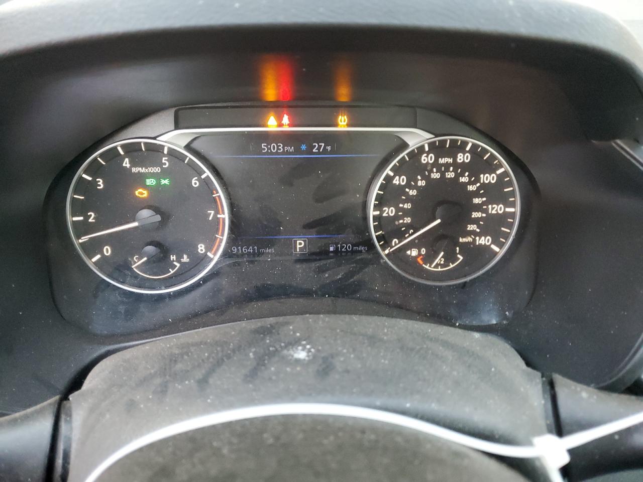 2021 Nissan Altima - Image 9