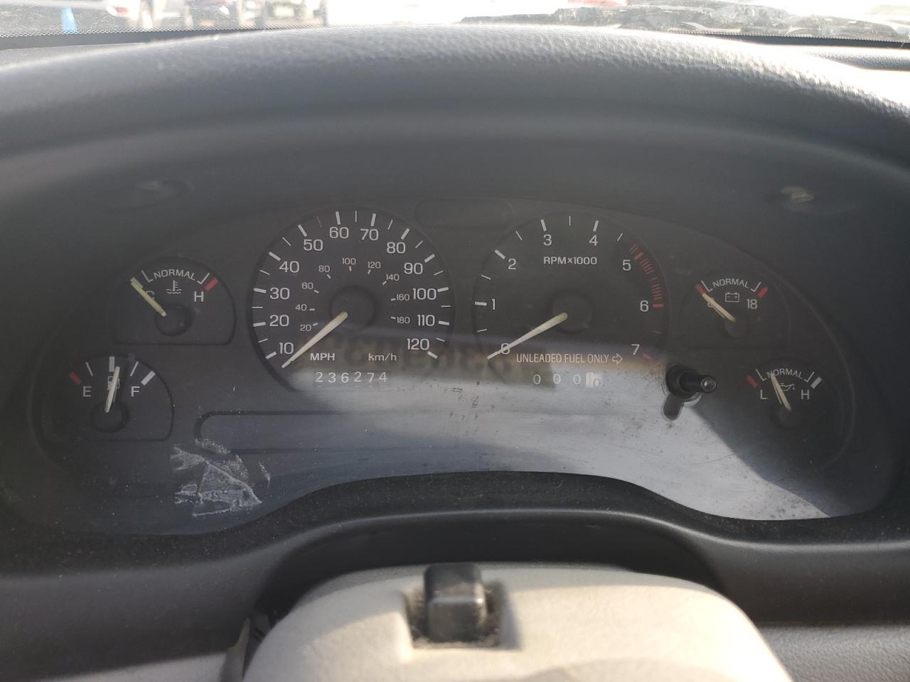 1994 Ford Mustang VIN: 1FALP4046RF182709 Lot: 83690394