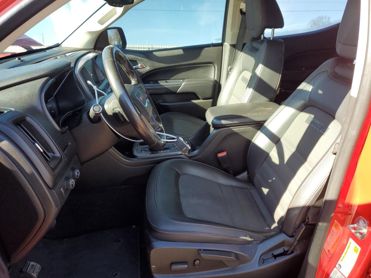 2016 GMC Canyon - Image 7