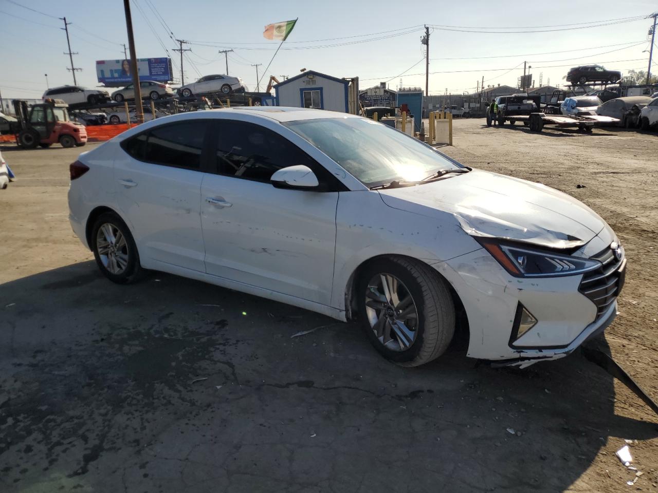 VIN 5NPD84LF9KH461916 2019 HYUNDAI ELANTRA no.4