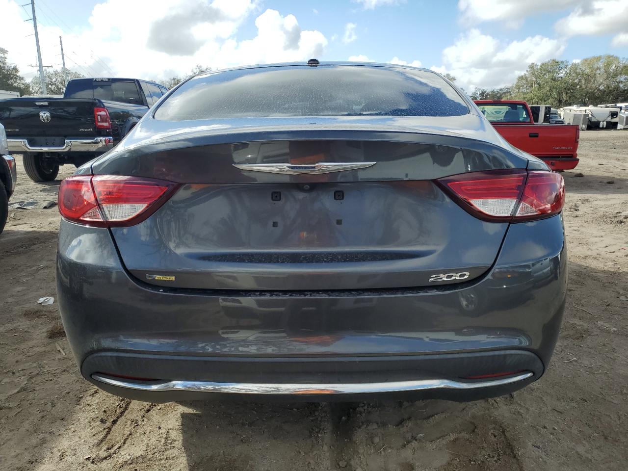 2015 Chrysler 200 - Image 6