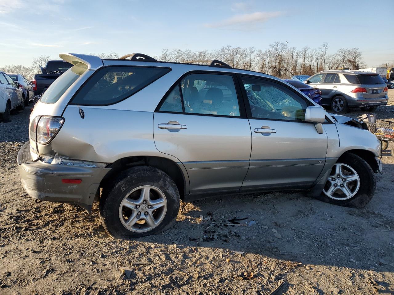 2003 Lexus RX - Image 3