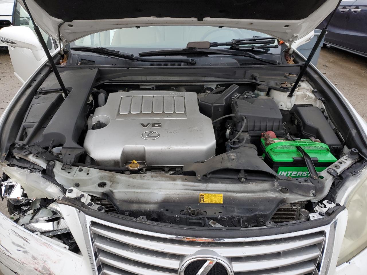 2012 Lexus ES - Image 11