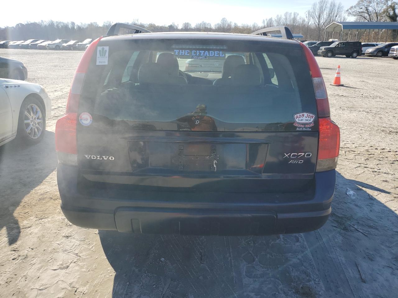 2004 Volvo XC70 - Image 6