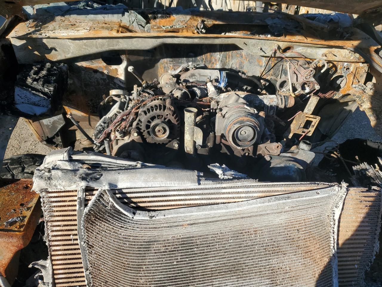 2003 GMC Sierra - Image 11