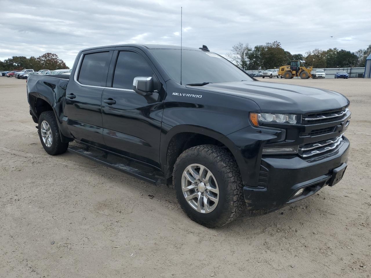 2020 Chevrolet Silverado - Image 4