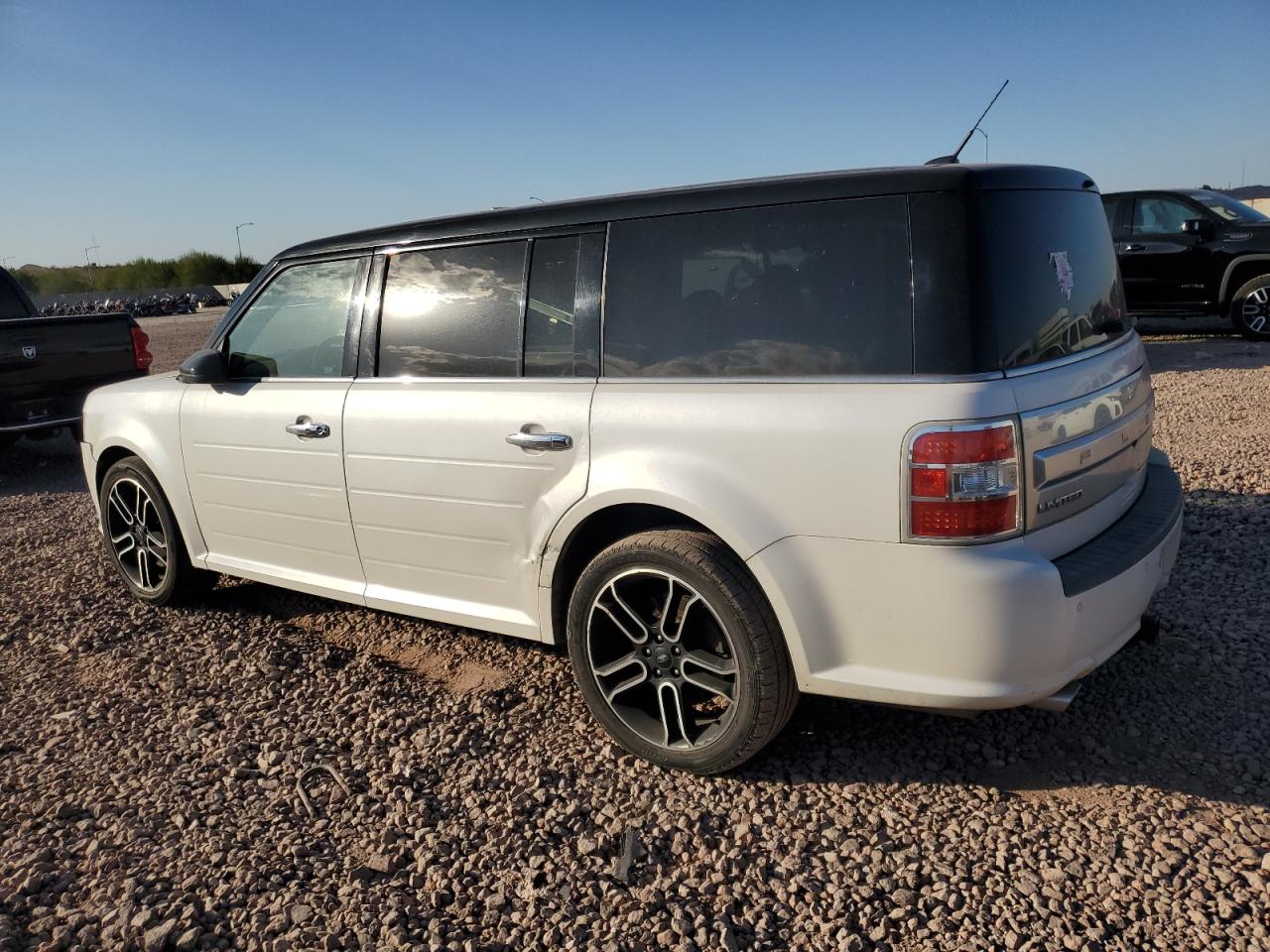 VIN 2FMGK5D84EBD38069 2014 FORD FLEX no.2