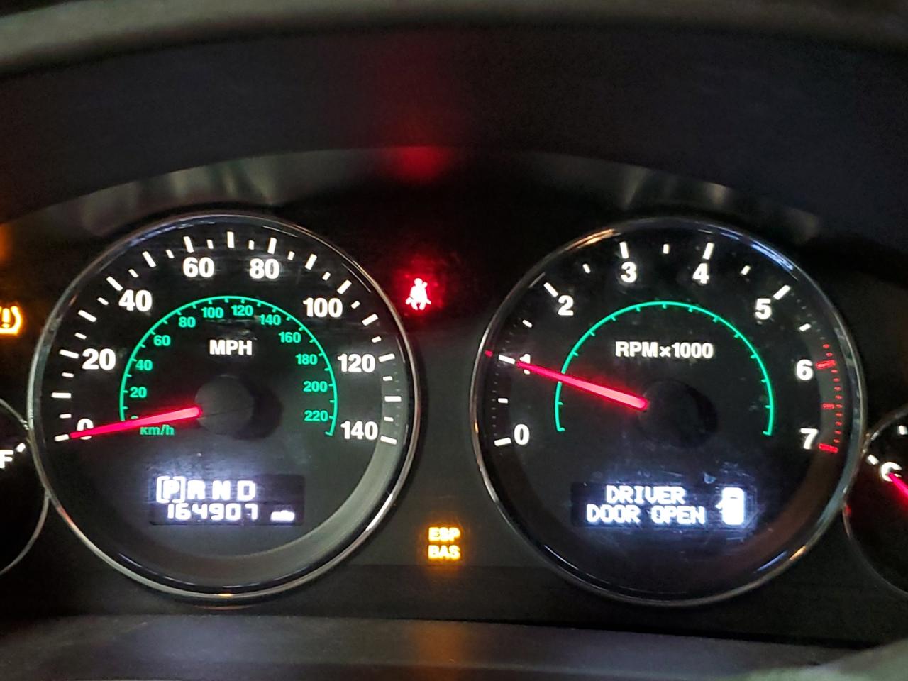 2008 Jeep Commander Sport VIN: 1J8HG48K18C153999 Lot: 82716394