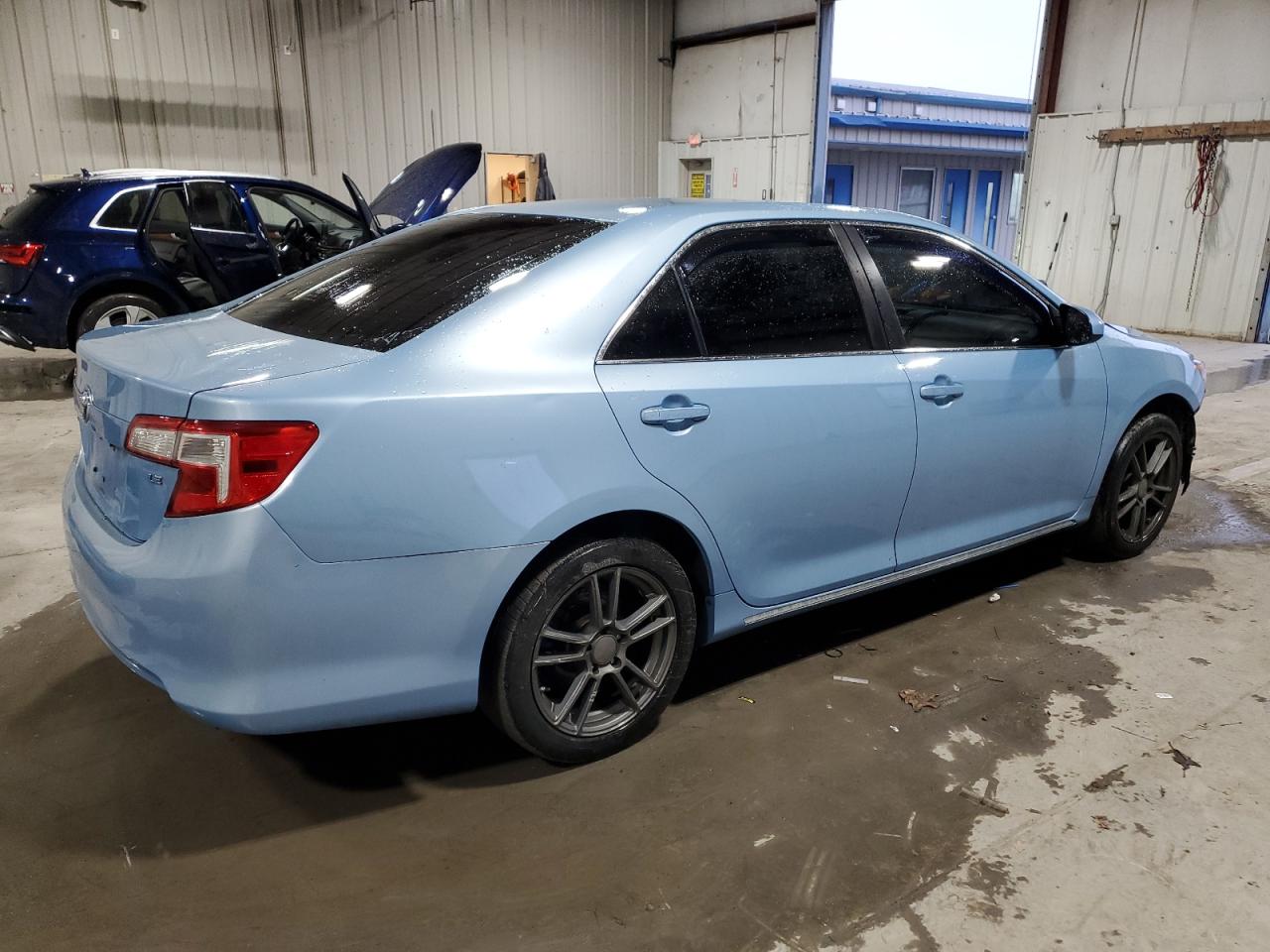 VIN 4T4BF1FK3DR309788 2013 TOYOTA CAMRY no.3