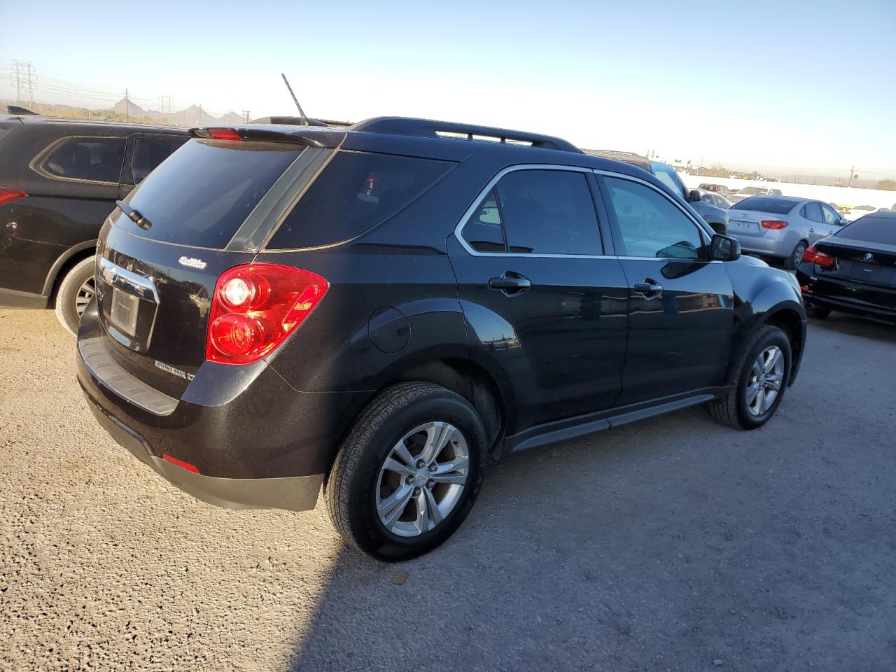 VIN 2GNALBEK0E6315047 2014 CHEVROLET EQUINOX no.3