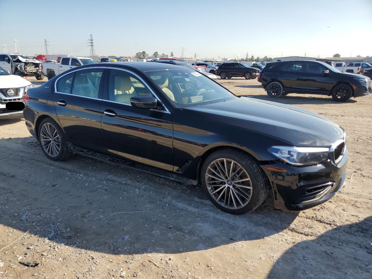 VIN WBAJA9C59JB251616 2018 BMW 5 SERIES no.4