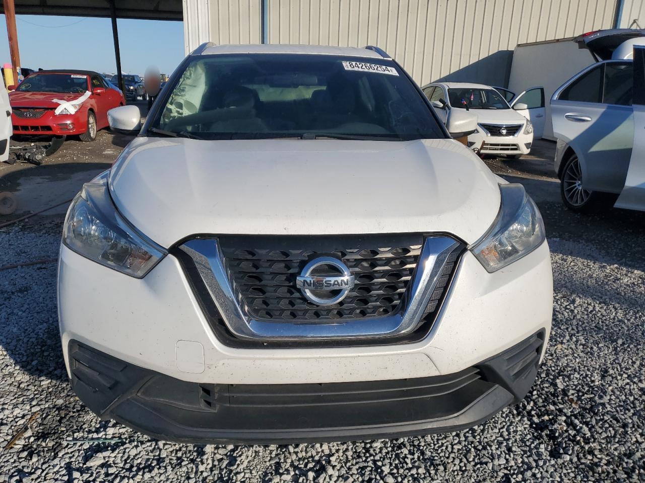 VIN 3N1CP5CU1JL507548 2018 NISSAN KICKS no.5