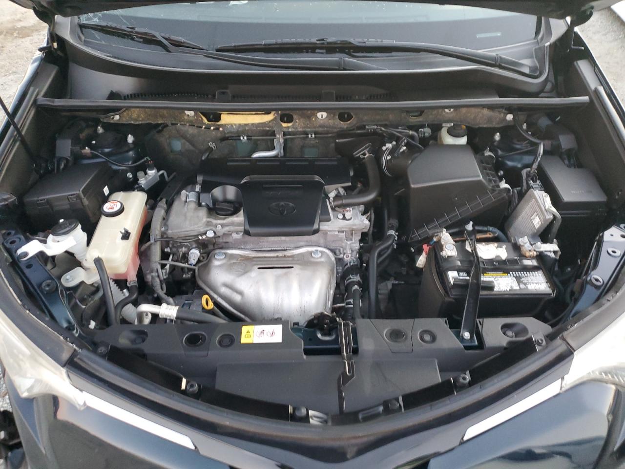 2017 Toyota RAV 4 - Image 14