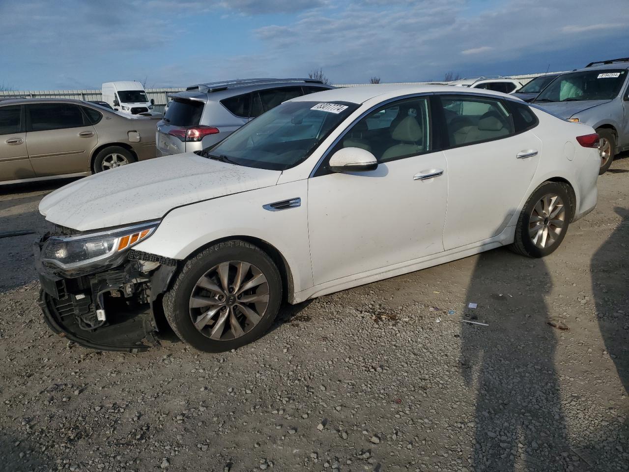 2016 Kia Optima Lx zu verkaufen in Earlington, KY - Front End