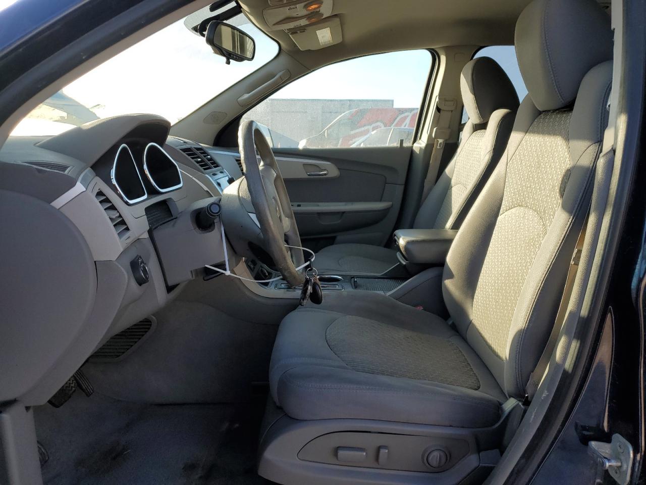 2012 Chevrolet Traverse - Image 7