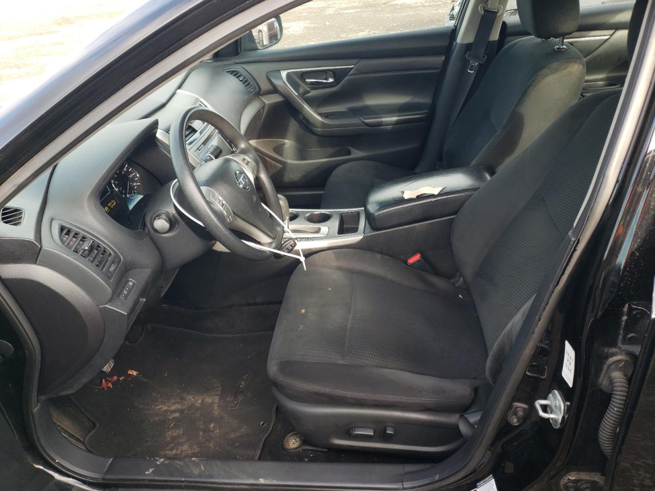 2015 Nissan Altima - Image 7