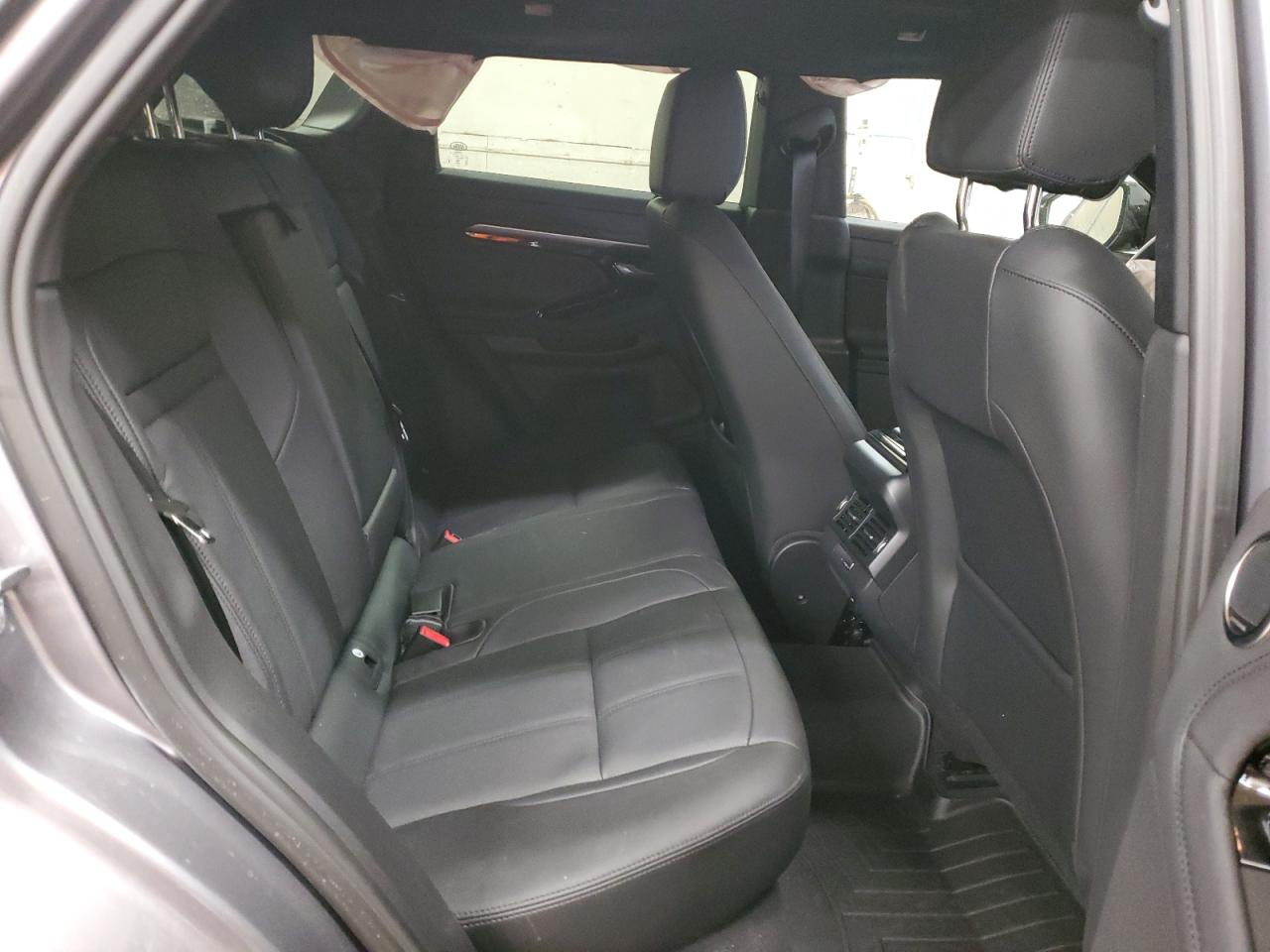 2023 Land Rover Range Rover - Image 10