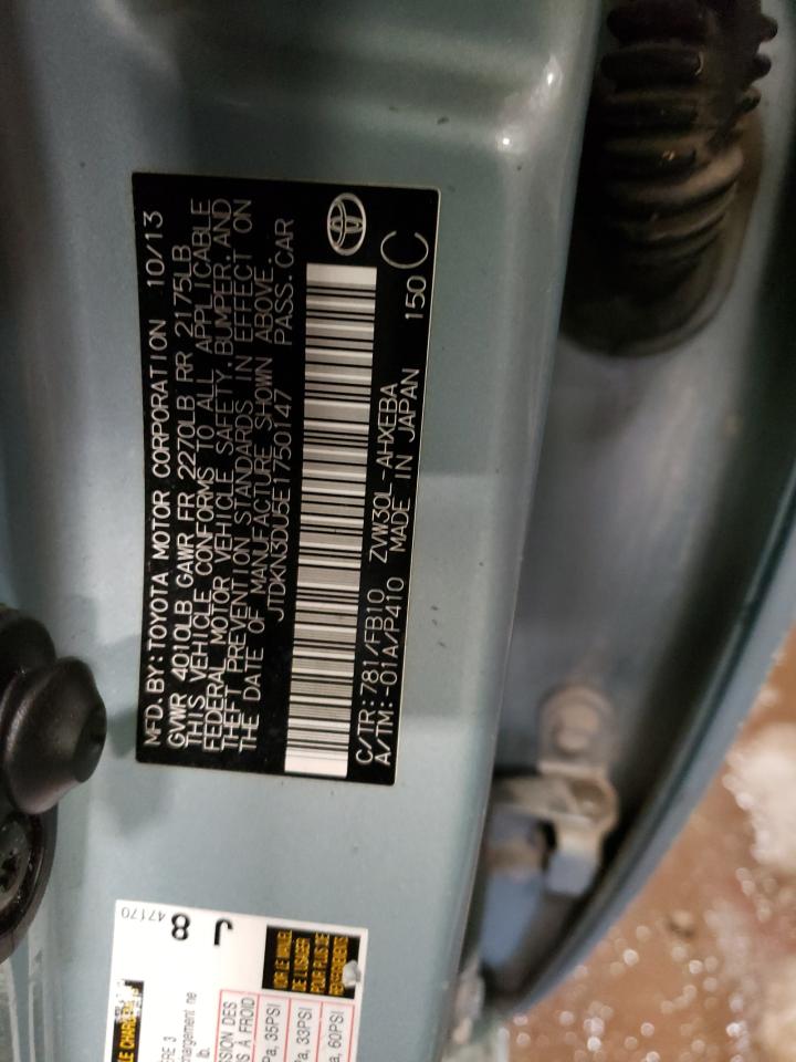 2014 Toyota Prius - Image 12