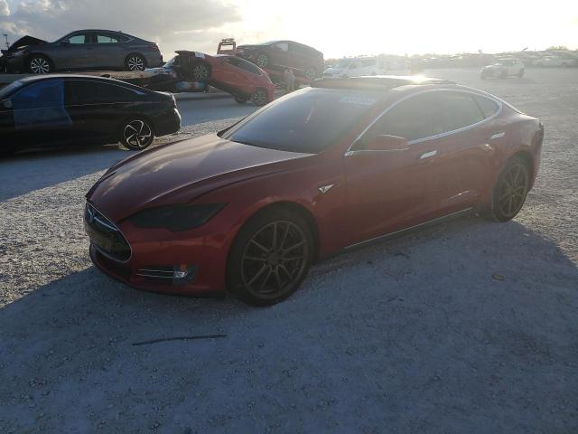  TESLA MODEL S 2013 Красный