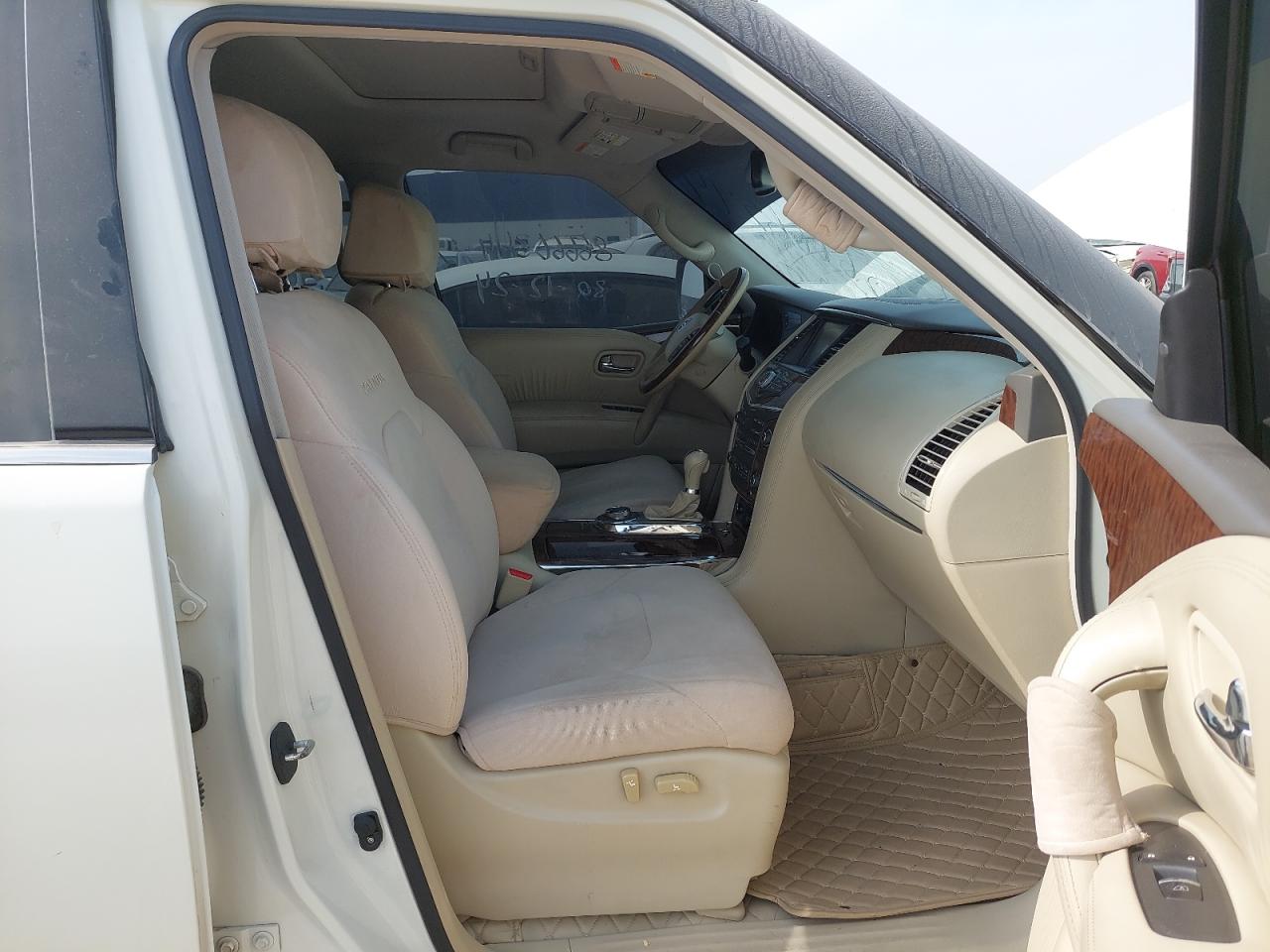 JN8AY2NY6E9060069 - 2014 Nissan Patrol - #86666344