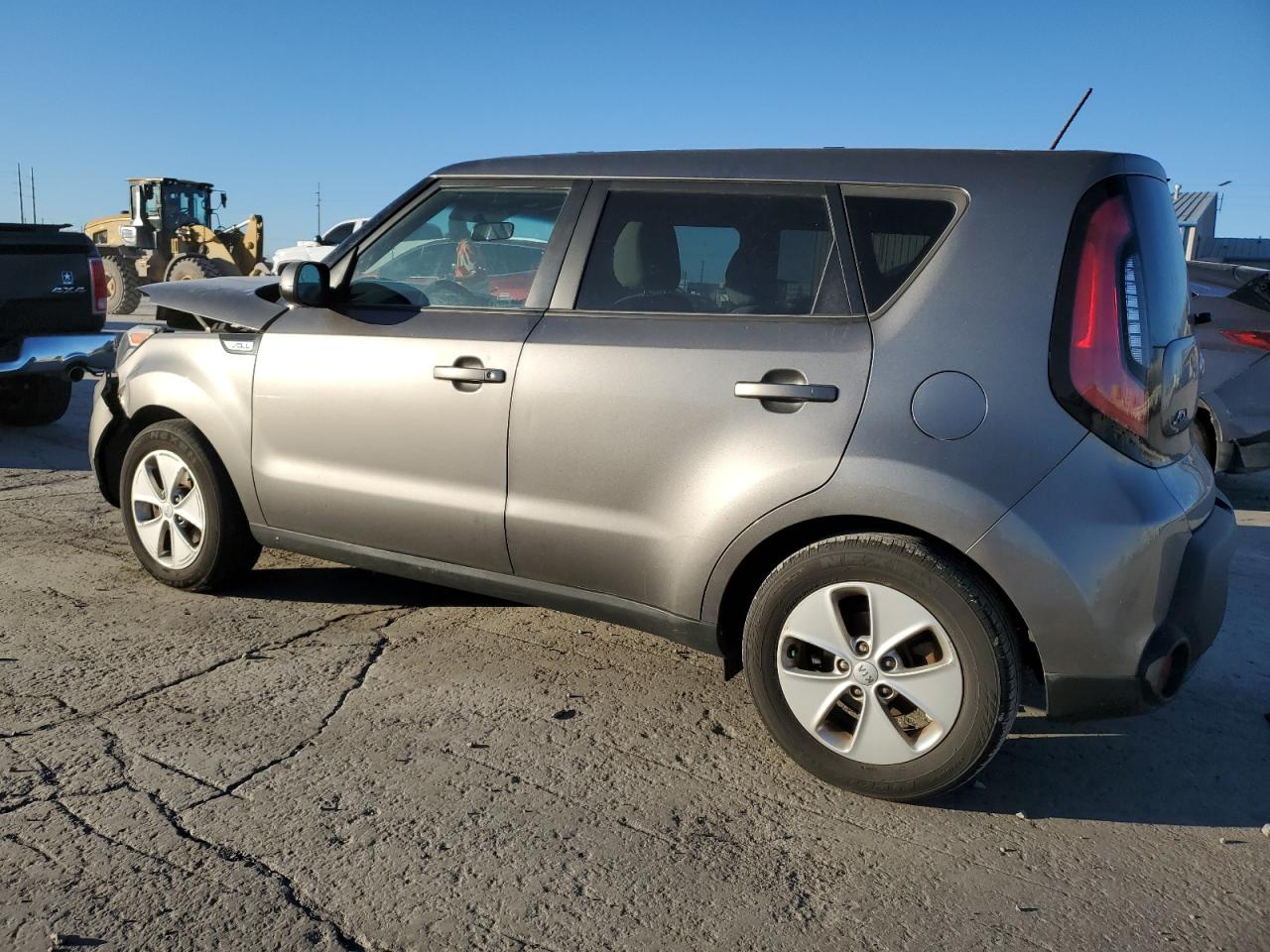 VIN KNDJN2A23G7308167 2016 KIA SOUL no.2