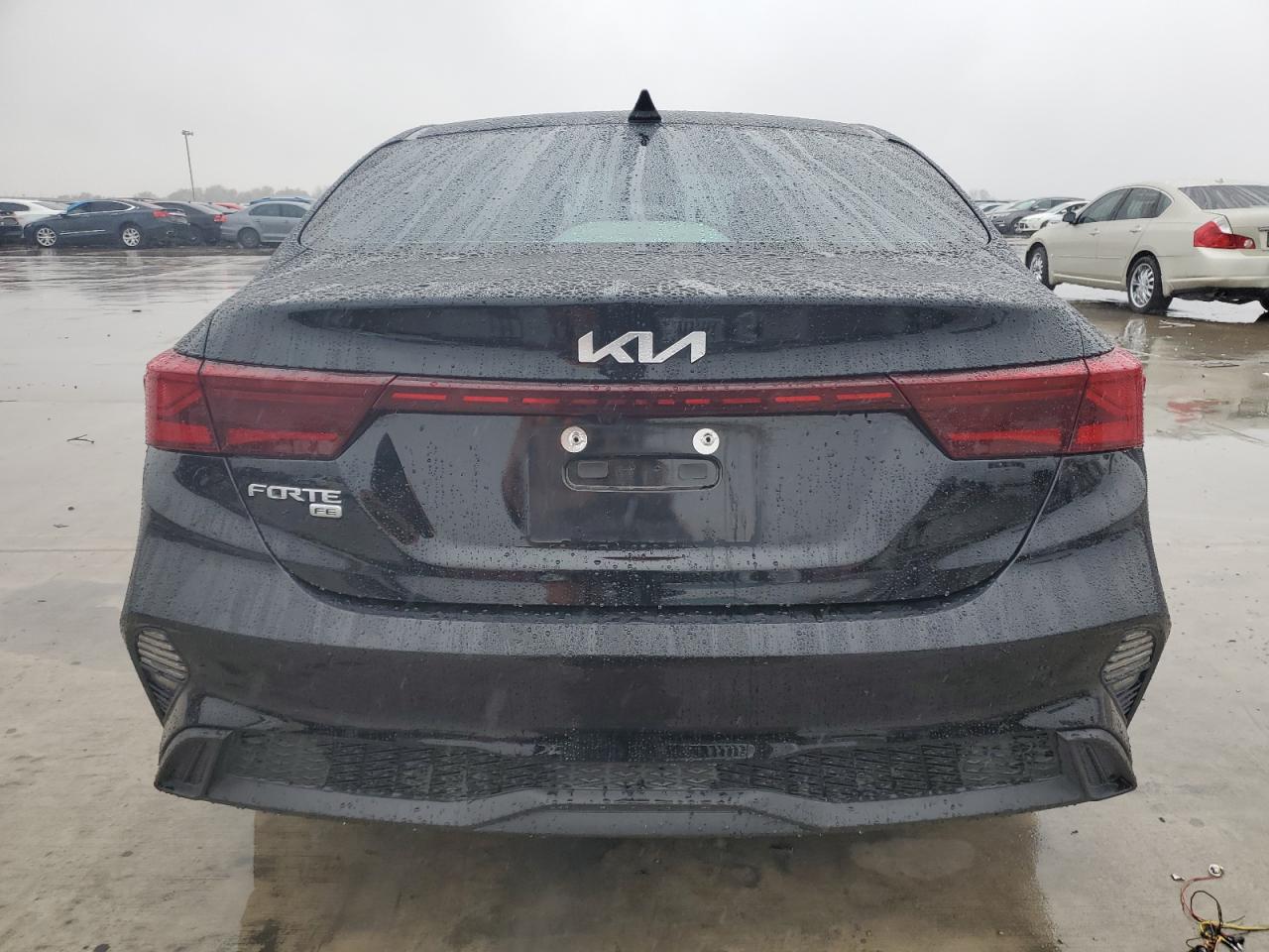 2023 Kia Forte Lx VIN: 3KPF24AD2PE684399 Lot: 83336374