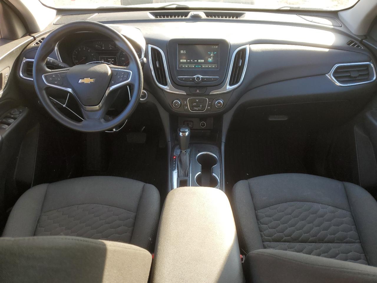 2018 Chevrolet Equinox - Image 8