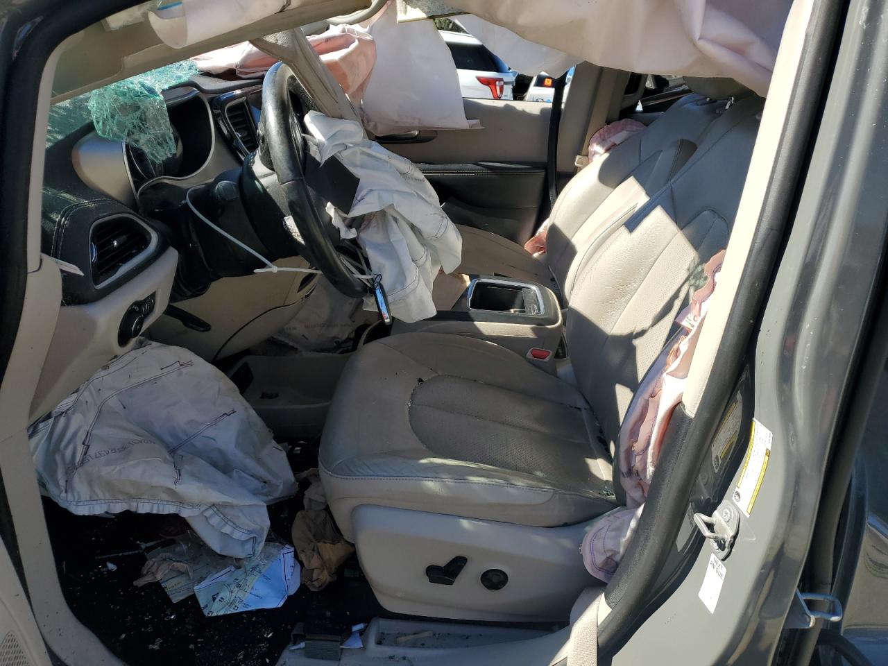 2021 Chrysler Pacifica Touring L VIN: 2C4RC1BG9MR528064 Lot: 84813894