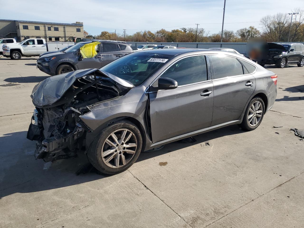 2013 TOYOTA AVALON