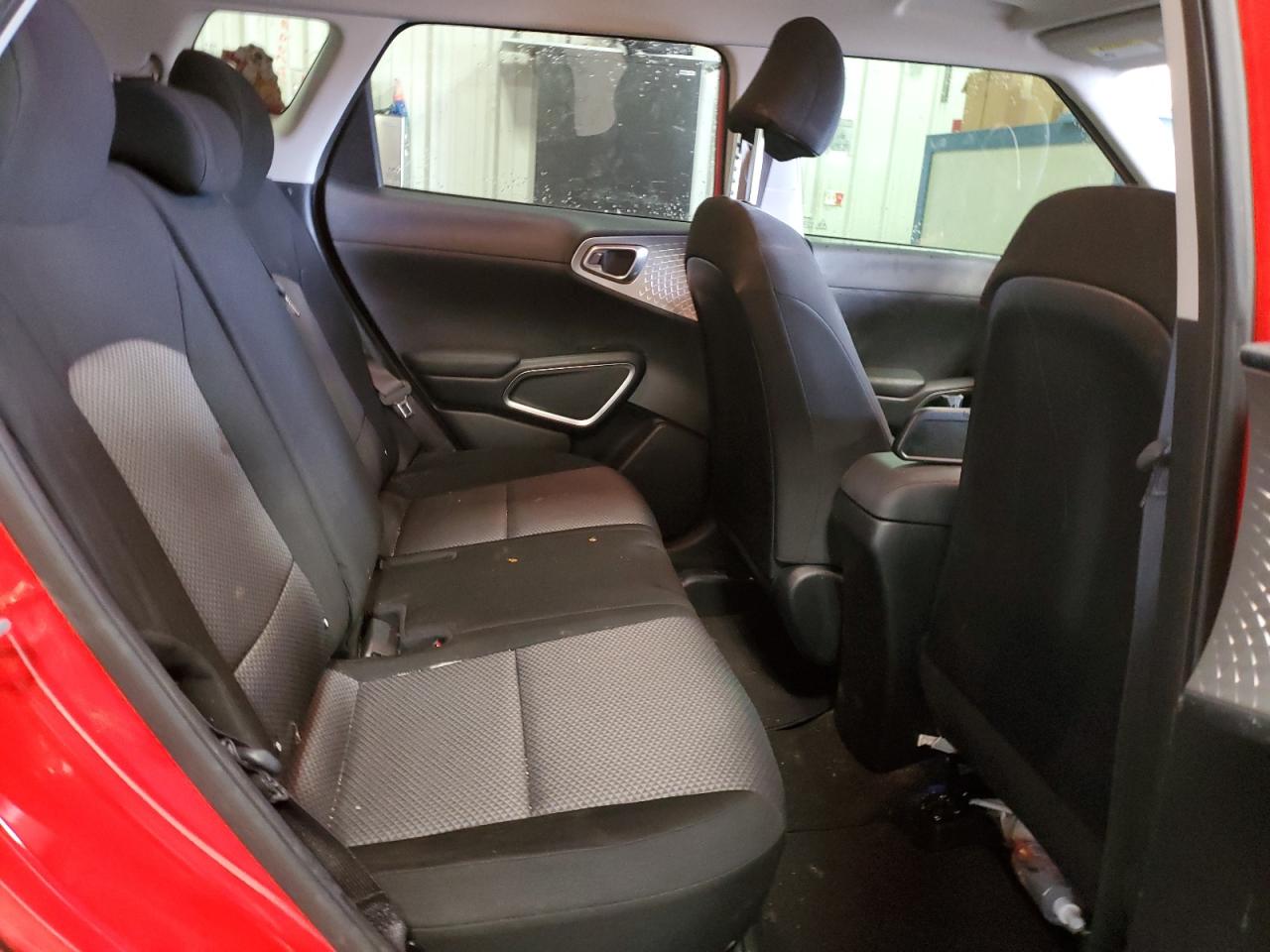 2022 Kia Soul - Image 11