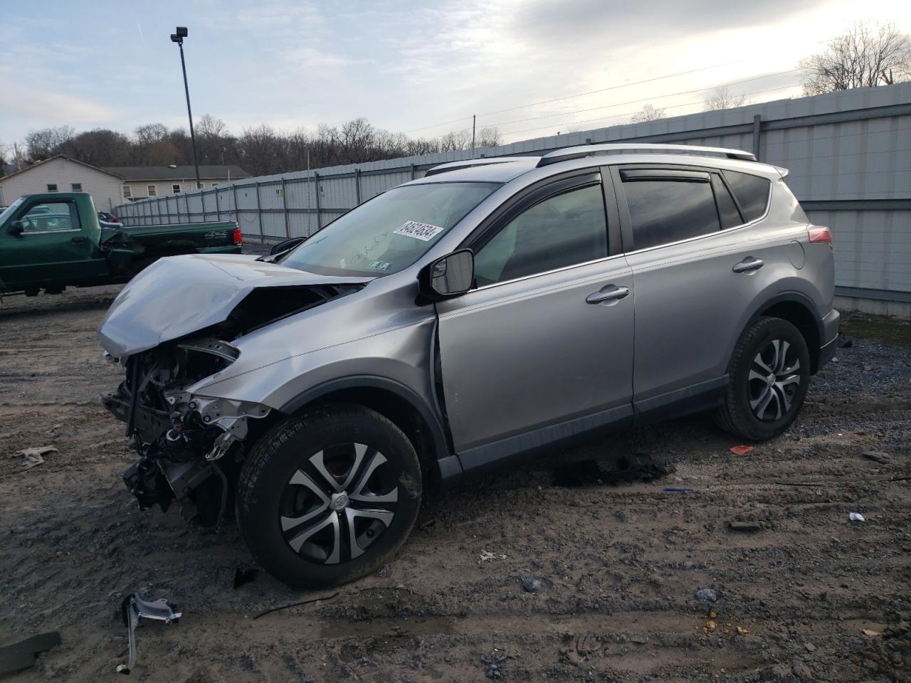 VIN 2T3BFREV4GW438476 2016 TOYOTA RAV4 no.1