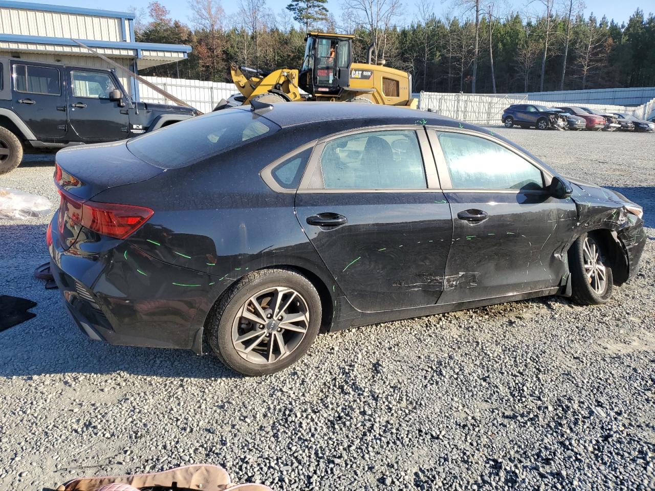 2022 Kia Forte - Image 3